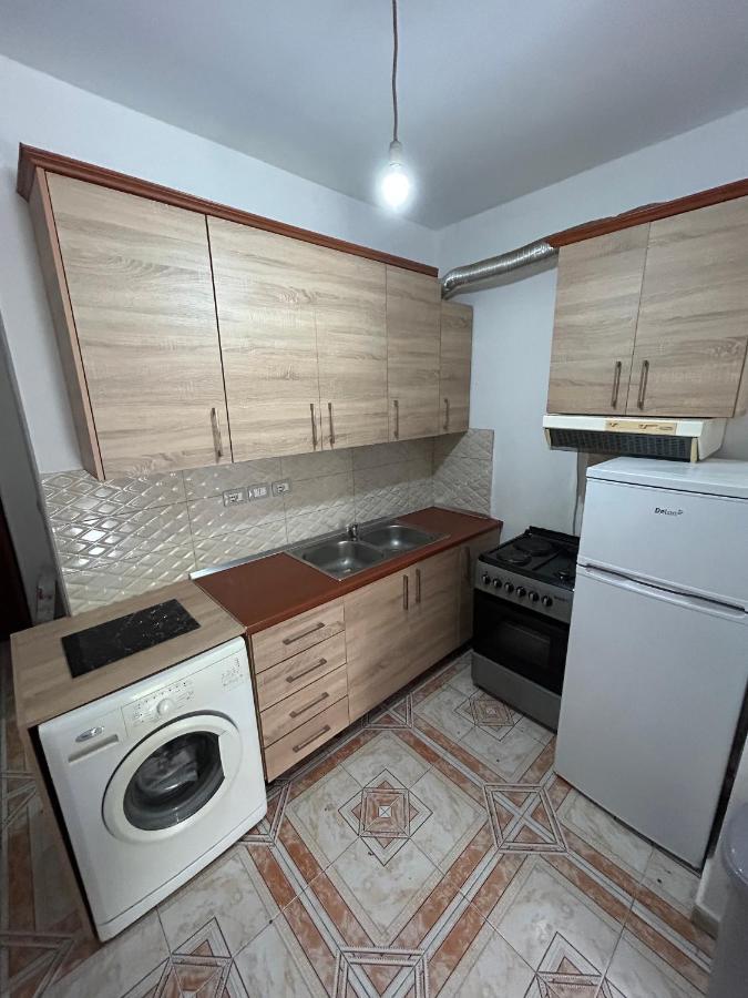 A&X Cozy And Tranquil Apartment - 24H Self Check-In Tirana Exterior photo