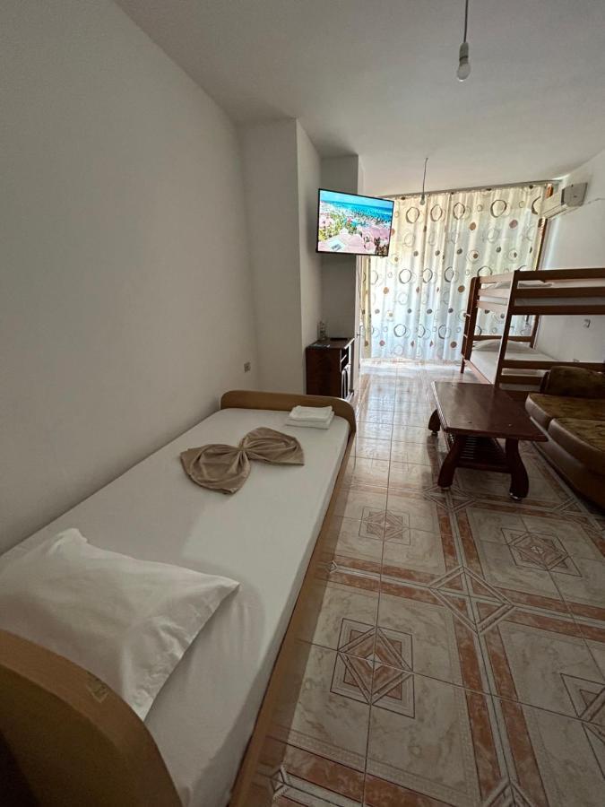 A&X Cozy And Tranquil Apartment - 24H Self Check-In Tirana Exterior photo
