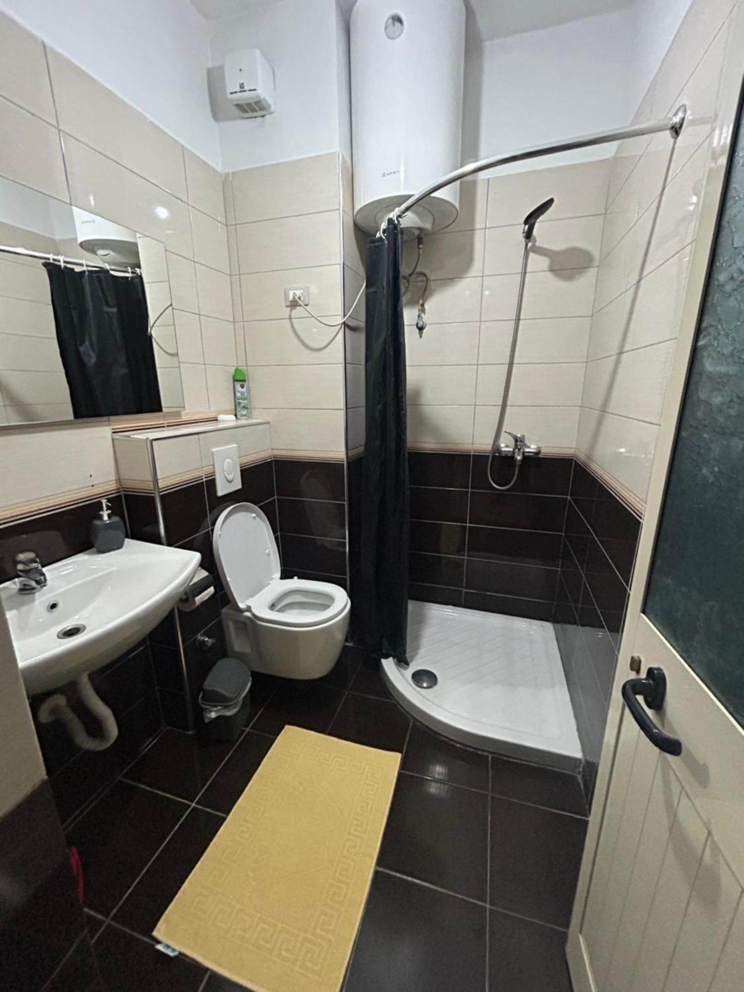 A&X Cozy And Tranquil Apartment - 24H Self Check-In Tirana Exterior photo
